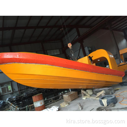 Fast rescue lifeboat with Single Arm Davit